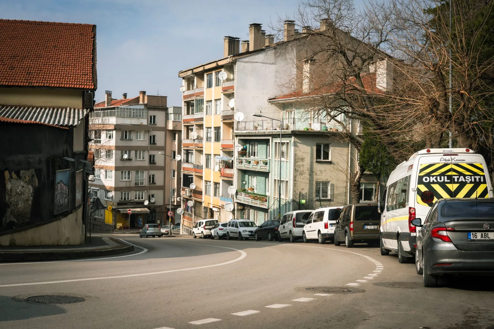 Bursa Görükle bölgesinde öğrenci yaşamının merkezindeki bir cadde